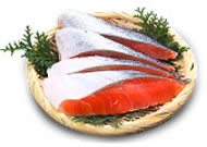 アスタキサンチンを多く含む魚介類